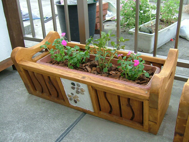 オリジナルプランターで家庭菜園も可能！
